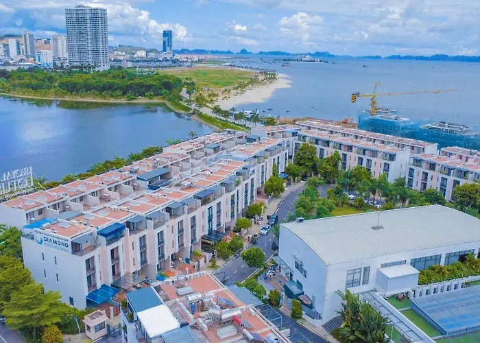 Royal Lotus Apartment