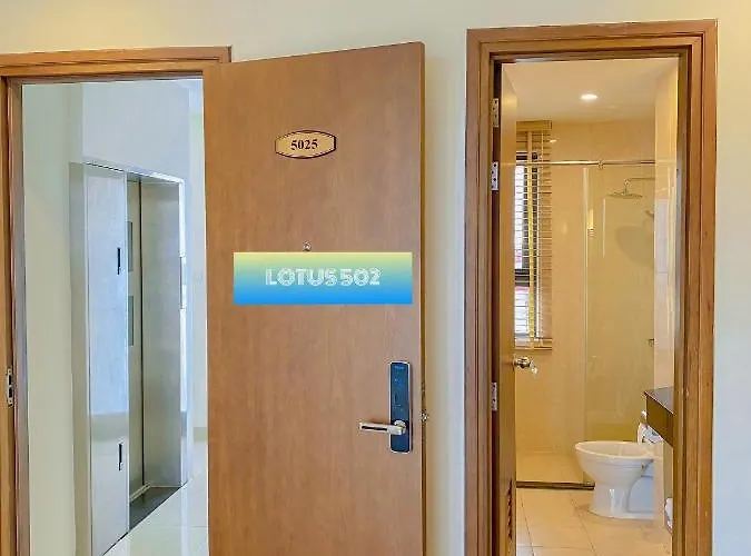 Royal Lotus Apartment